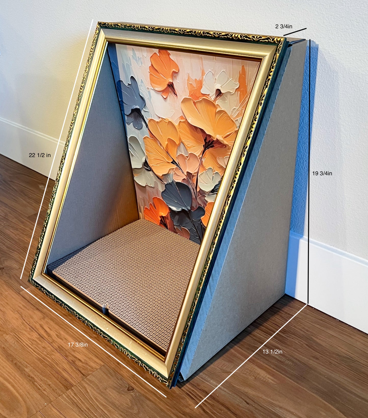 Gallery Cat Scratcher