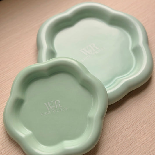 Dreamy Petals Cat Food Dish